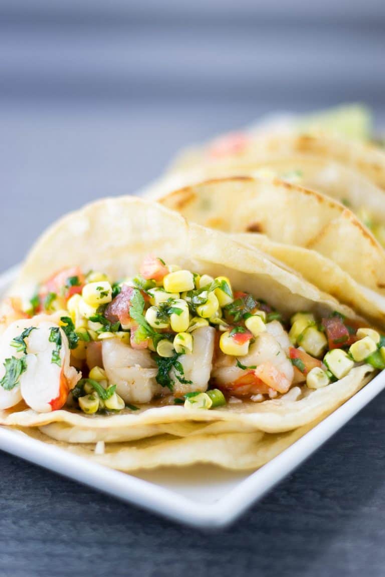 shrimp tacos with lime